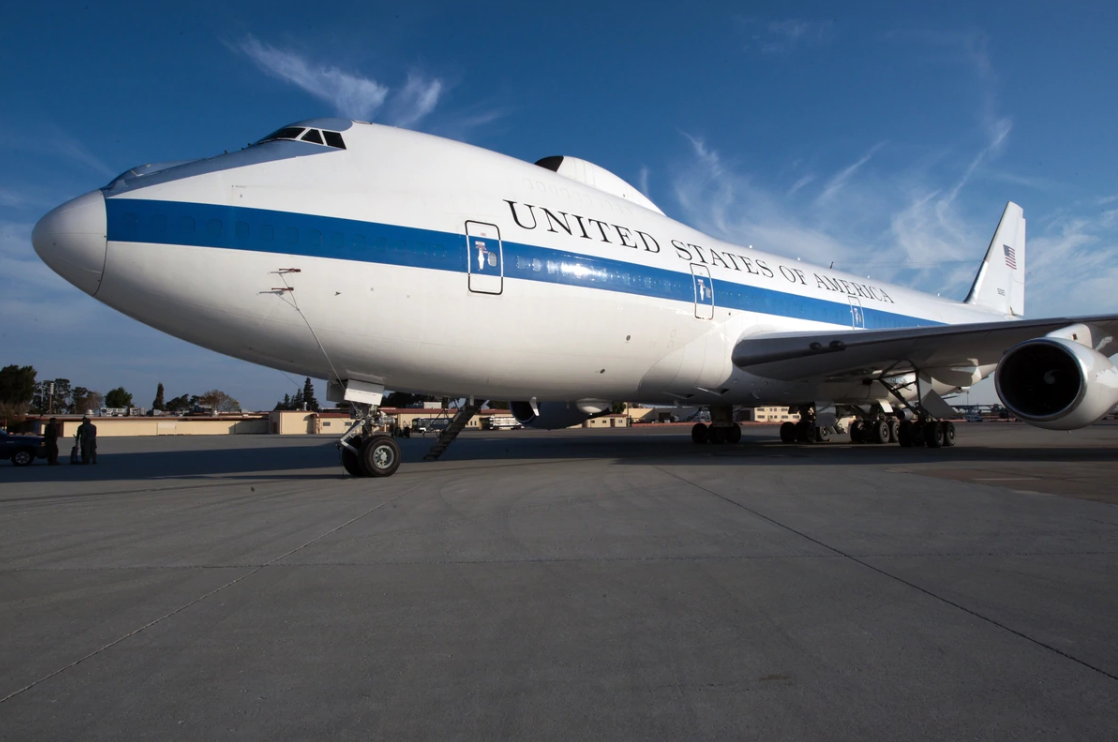 E-4B“末日飞机” E-4B“末日飞机”