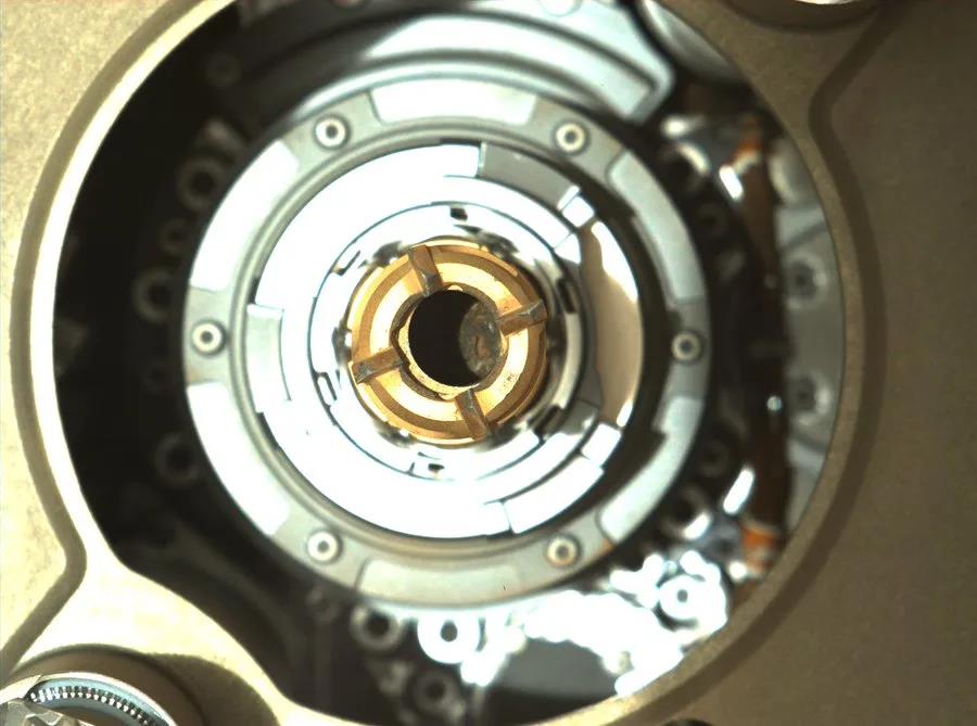 韦克威高可靠电子元器件