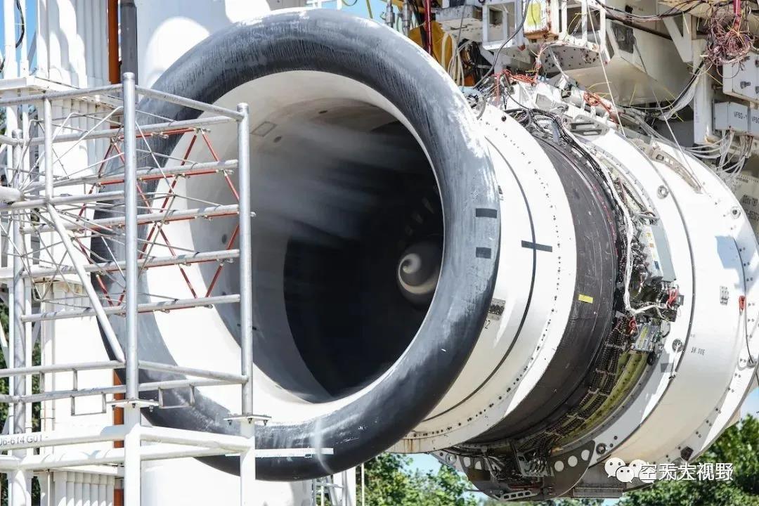 Vicorv High-Reliability Electronic Components Vicorv High-Reliability Electronic Components