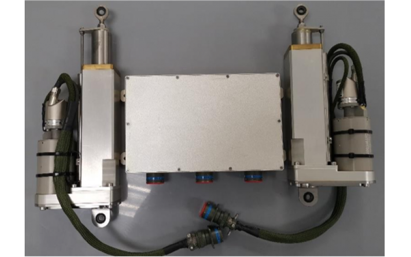 直升机用舵控系统-电推杆